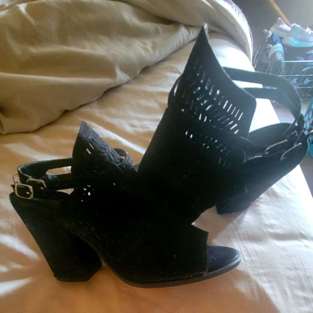 American Eagle wedge heels, size 7 black.